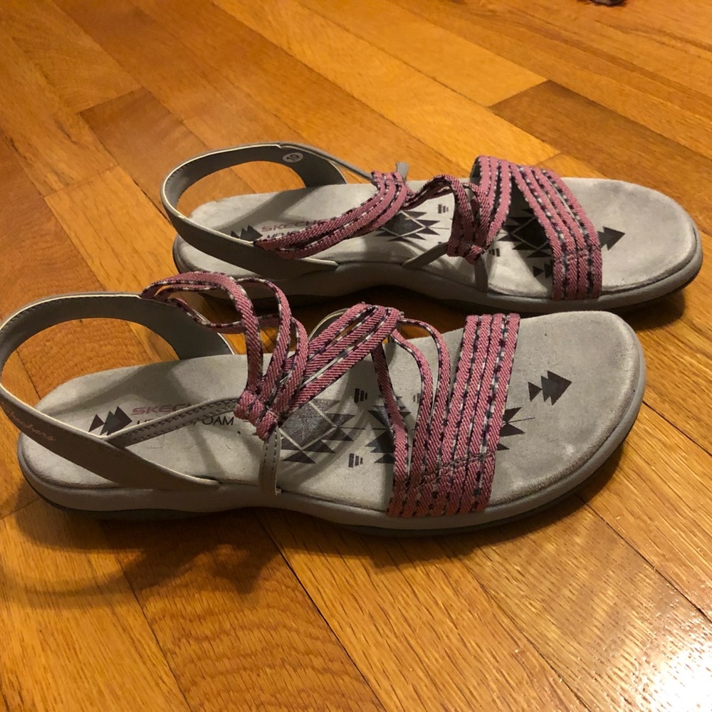 Skechers Size 10 Sandal